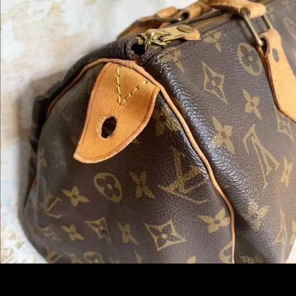 Vintage Louis Vuitton Speedy 30 - Picture 8 of 11